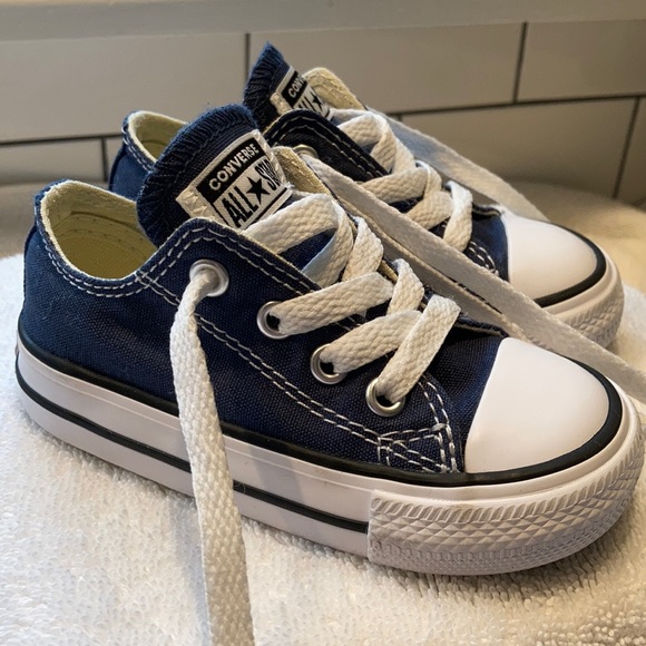 Converse Kids - Toddler Boy Chuck Taylor - Picture 2 of 6